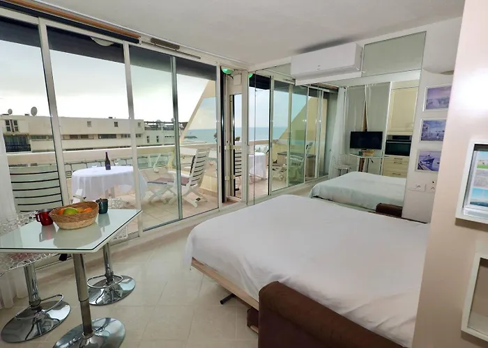 L'escale Vue - Heliopolis D 6 - Luxe -by Agn - 2 Personnes * Agde